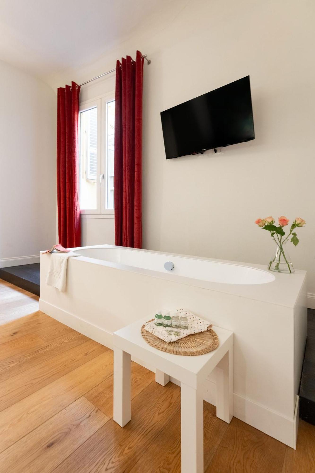 פירנצה Tb-One Bedroom Luxury Apartment In The Fashion District מראה חיצוני תמונה